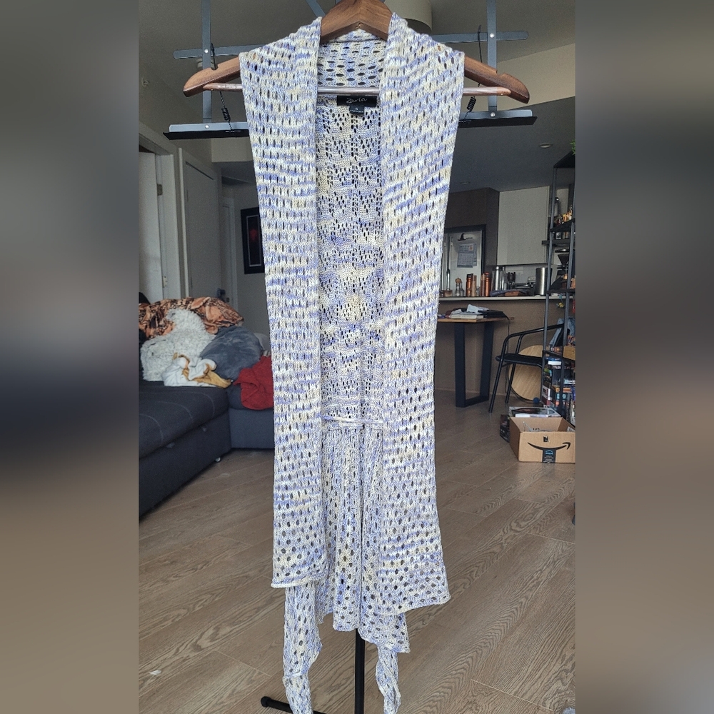 Zaria- Shawl - Size Small